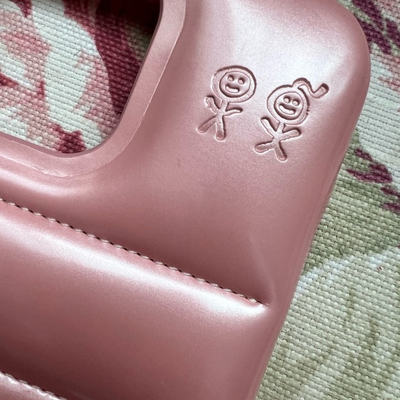 BN Urban Sophistication Puffer Case in Ballerina 🩰 for iPhone 📱 13 Pro Max - Picture 2 of 5